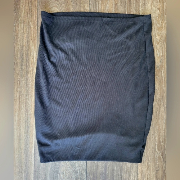 Small Casual Pencil Skirt - Picture 1 of 2